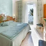 Apart Otel Parco Smeraldo Barano dʼIschia