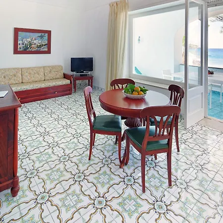 Parco Smeraldo Aparthotel Barano dʼIschia
