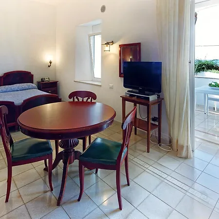 Aparthotel Parco Smeraldo Barano dʼIschia