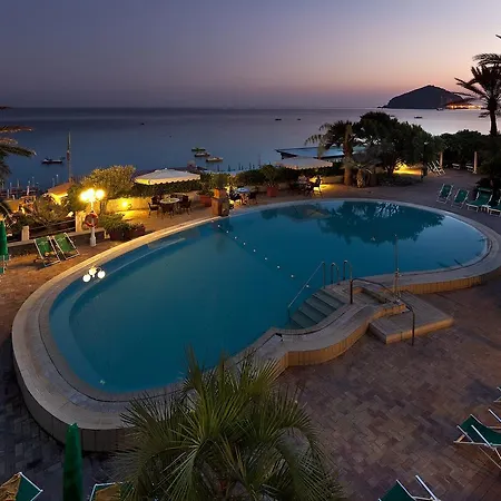 Parco Smeraldo 4* Barano dʼIschia