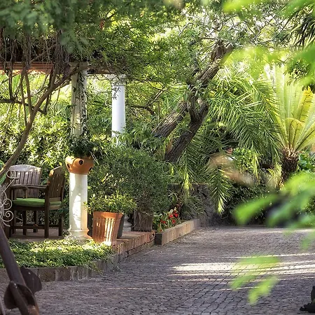 Parco Smeraldo Apartahotel